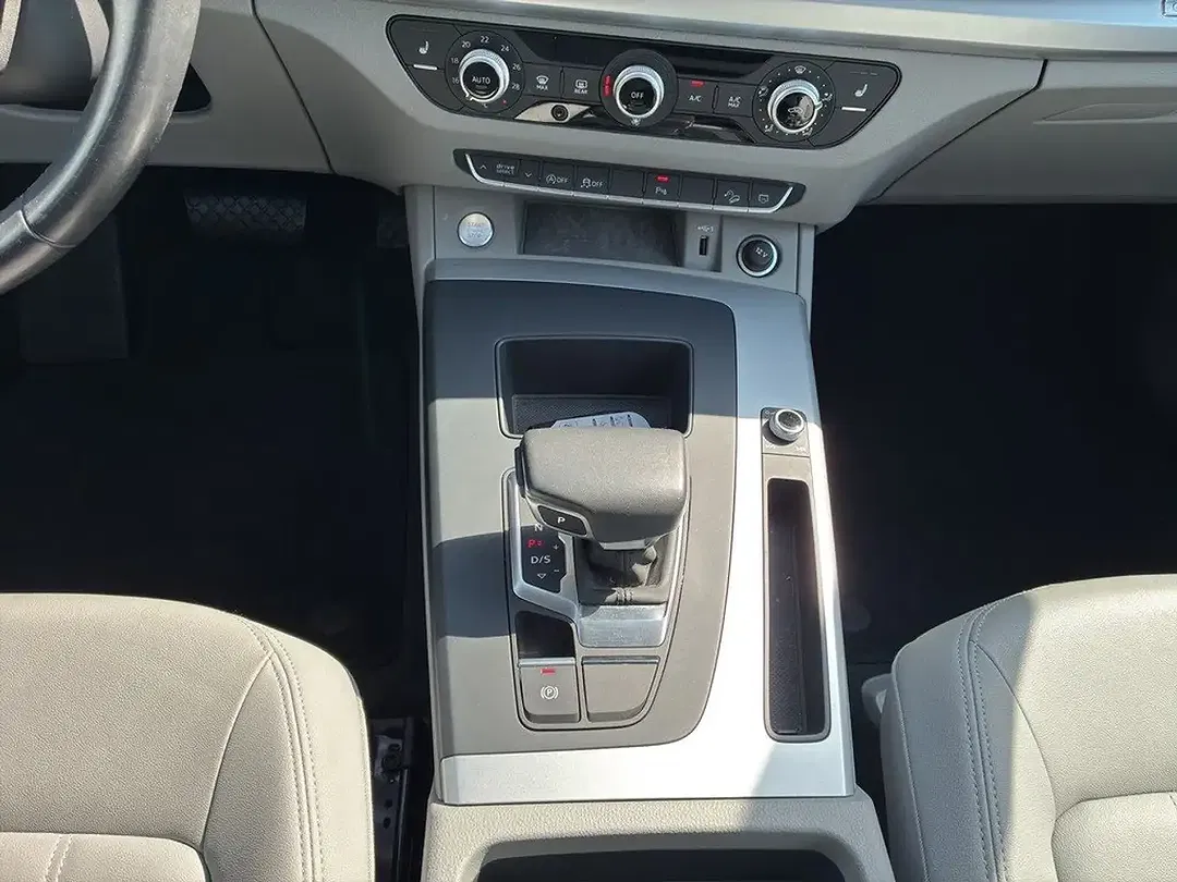 Audi Q5 - Thumbnail 13
