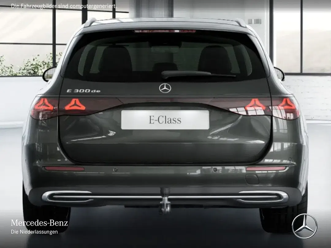 Mercedes-Benz E 300 - Thumbnail 8
