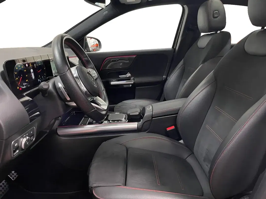 Mercedes-Benz GLA 220 - Thumbnail 8