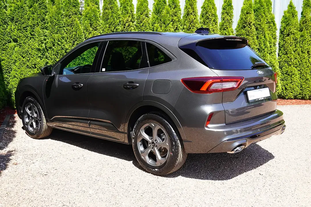 Ford Kuga - Thumbnail 3