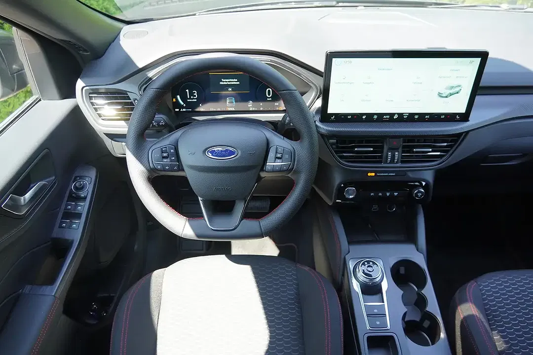 Ford Kuga - Thumbnail 7