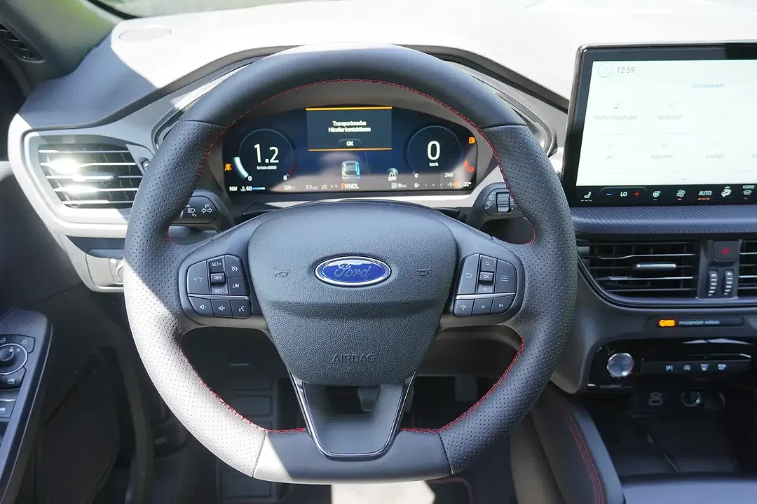 Ford Kuga - Thumbnail 8