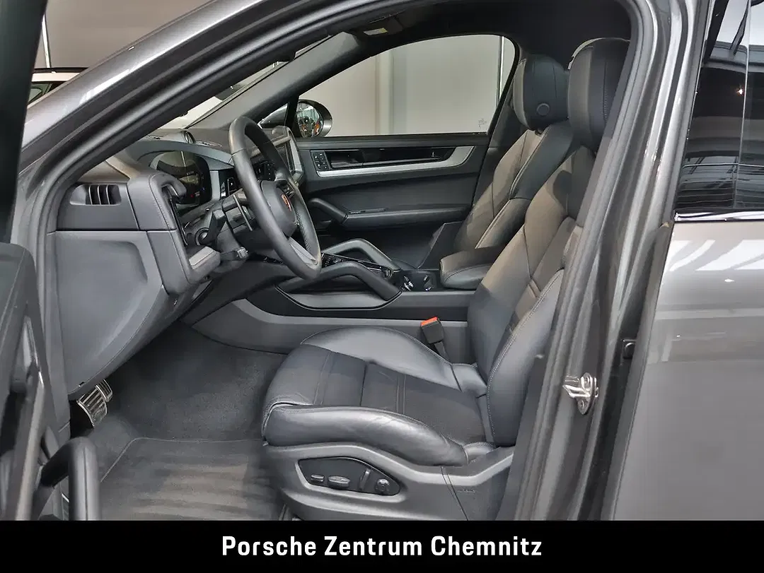 Porsche Cayenne - Thumbnail 12