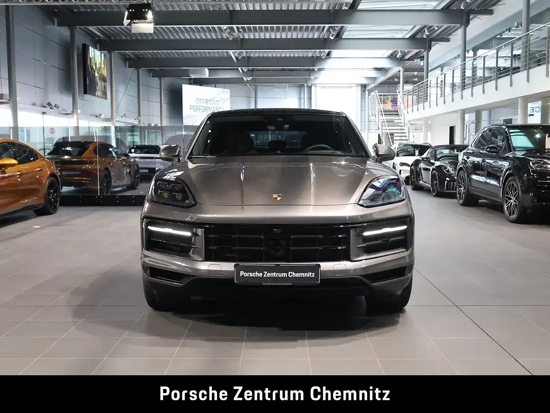 Porsche Cayenne - Thumbnail 4