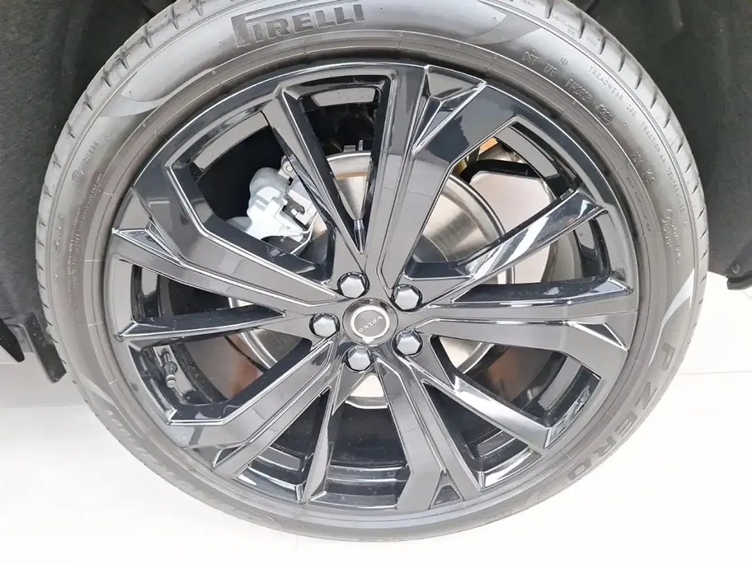 Volvo XC60 - Thumbnail 14