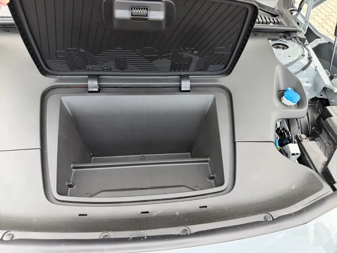 Volvo EX30 - Thumbnail 20