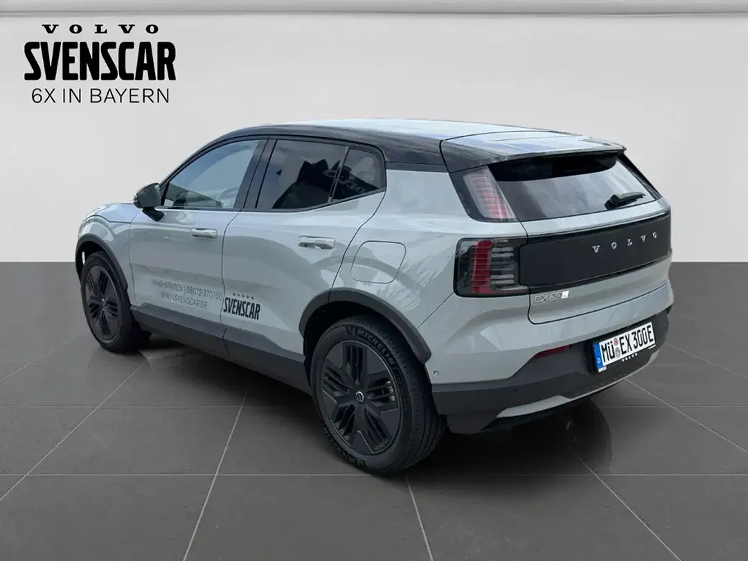 Volvo EX30 - Thumbnail 3