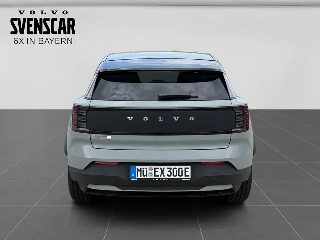 Volvo EX30 - Thumbnail 4