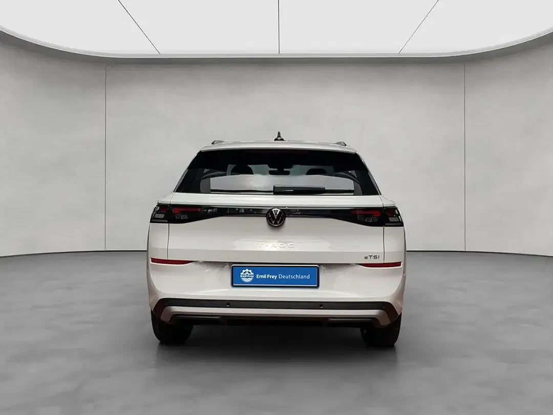 Volkswagen T-Roc - Thumbnail 4