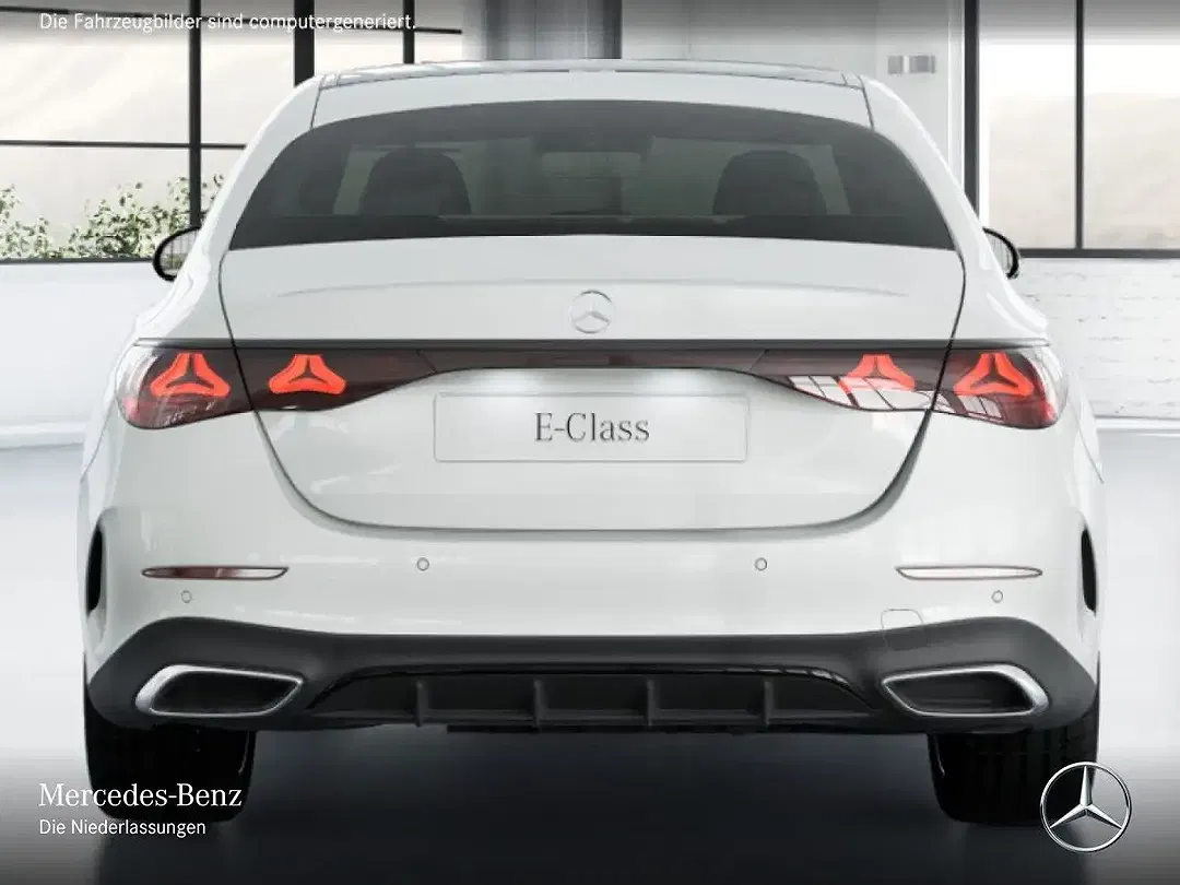 Mercedes-Benz E 220 - Thumbnail 8