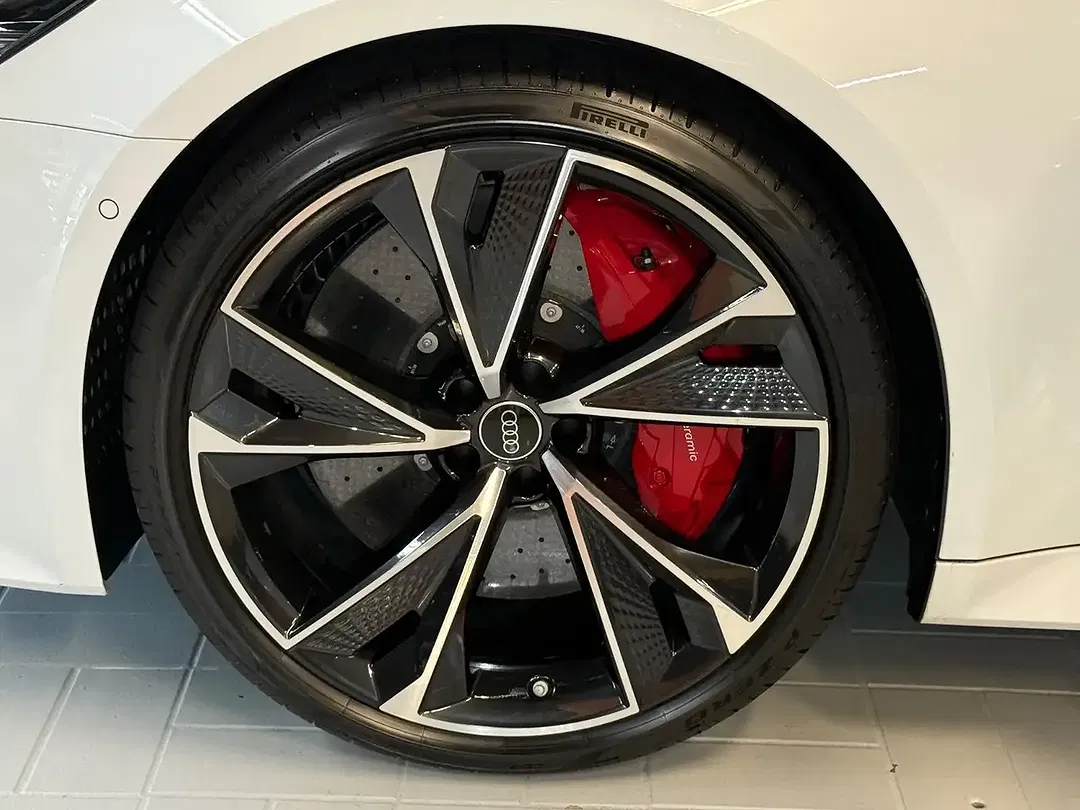 Audi RS7 - Thumbnail 13