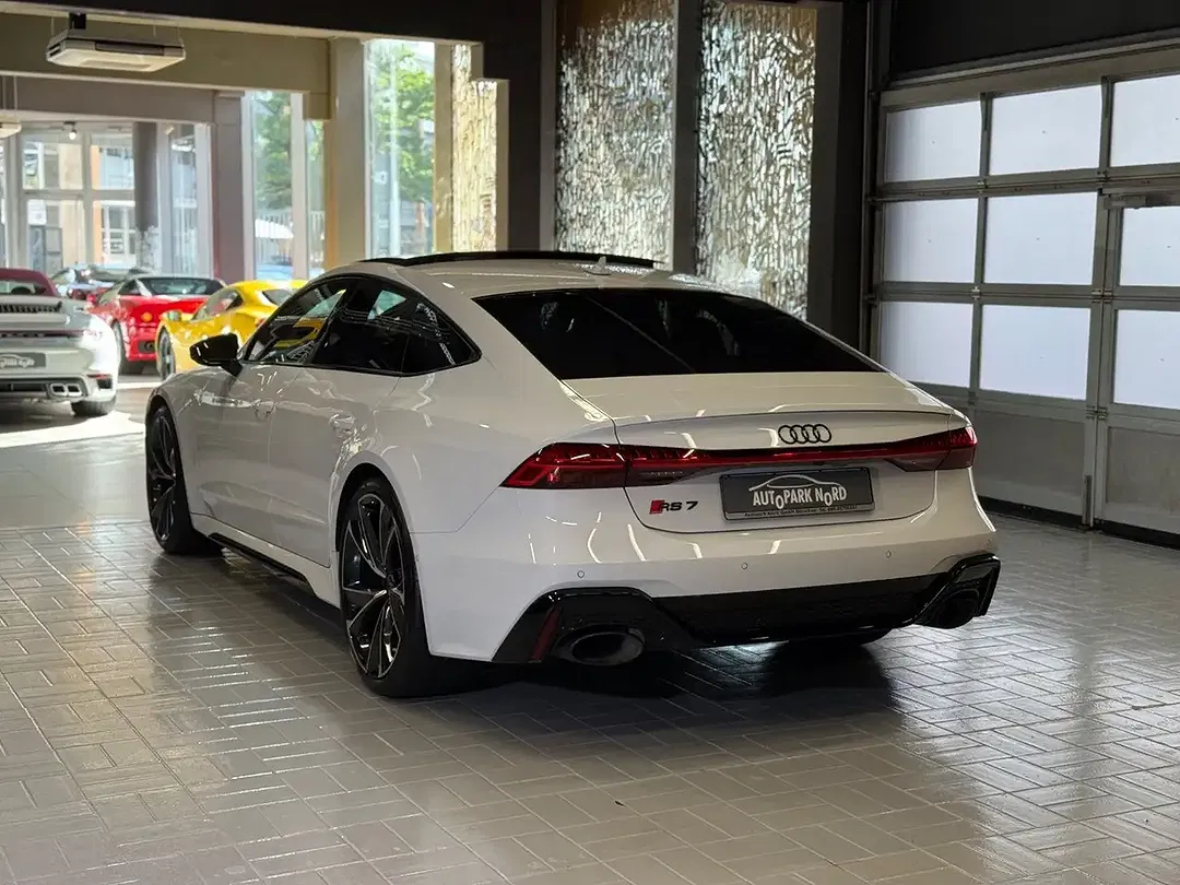 Audi RS7 - Thumbnail 5