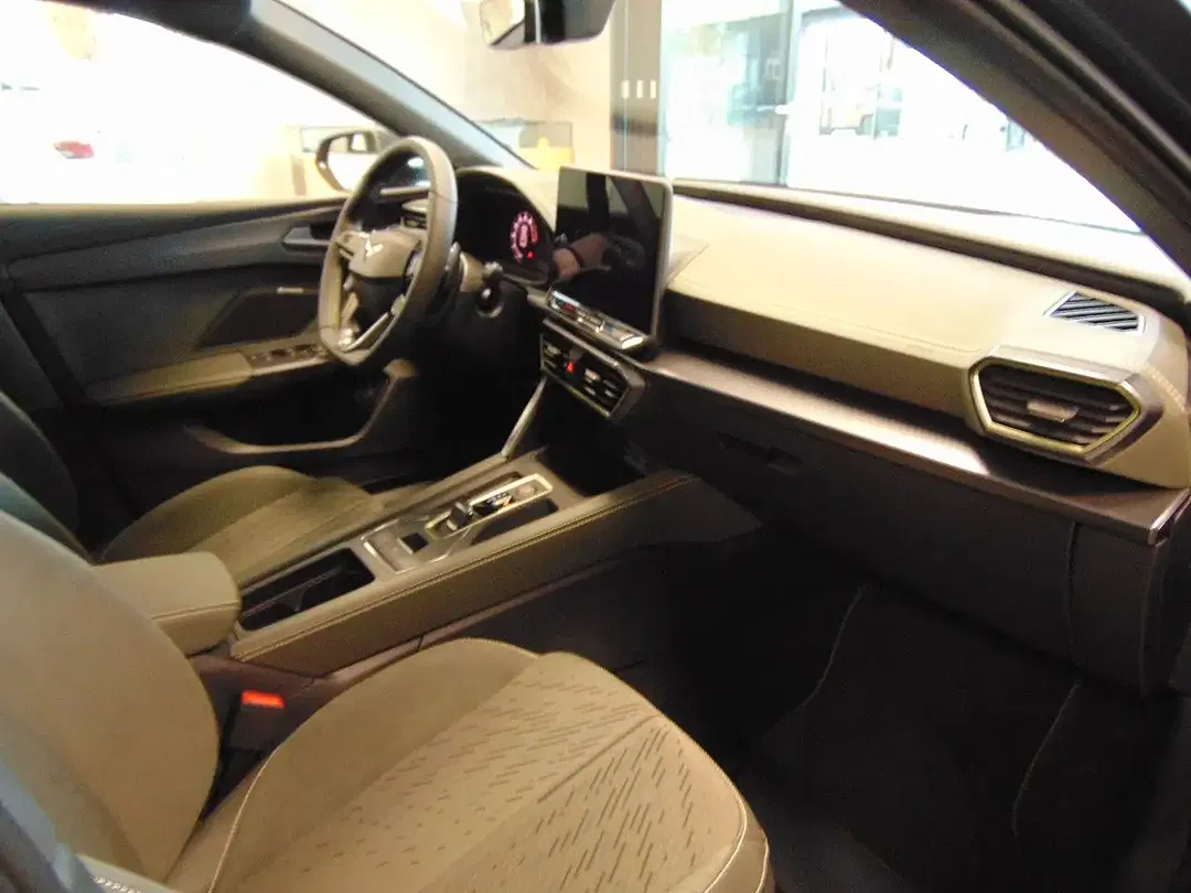 CUPRA Leon - Thumbnail 14
