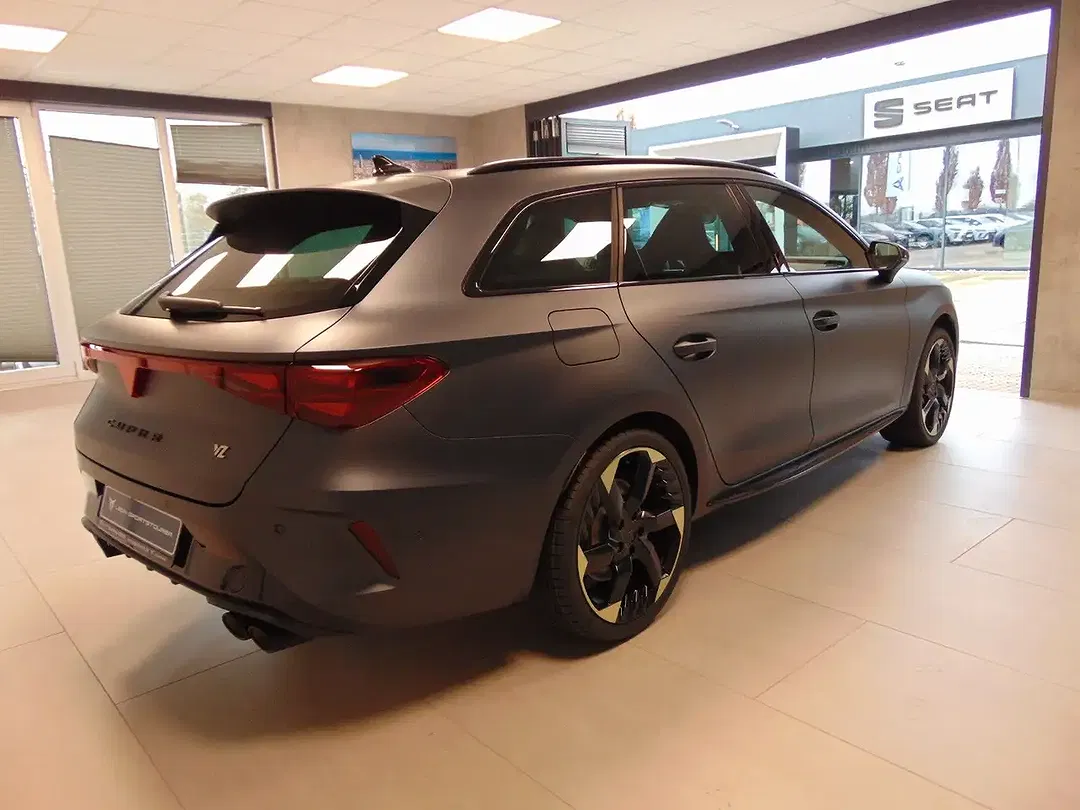 CUPRA Leon - Thumbnail 5