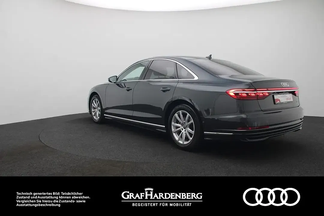 Audi A8 - Thumbnail 3