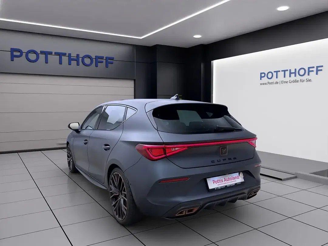 CUPRA Leon - Thumbnail 3
