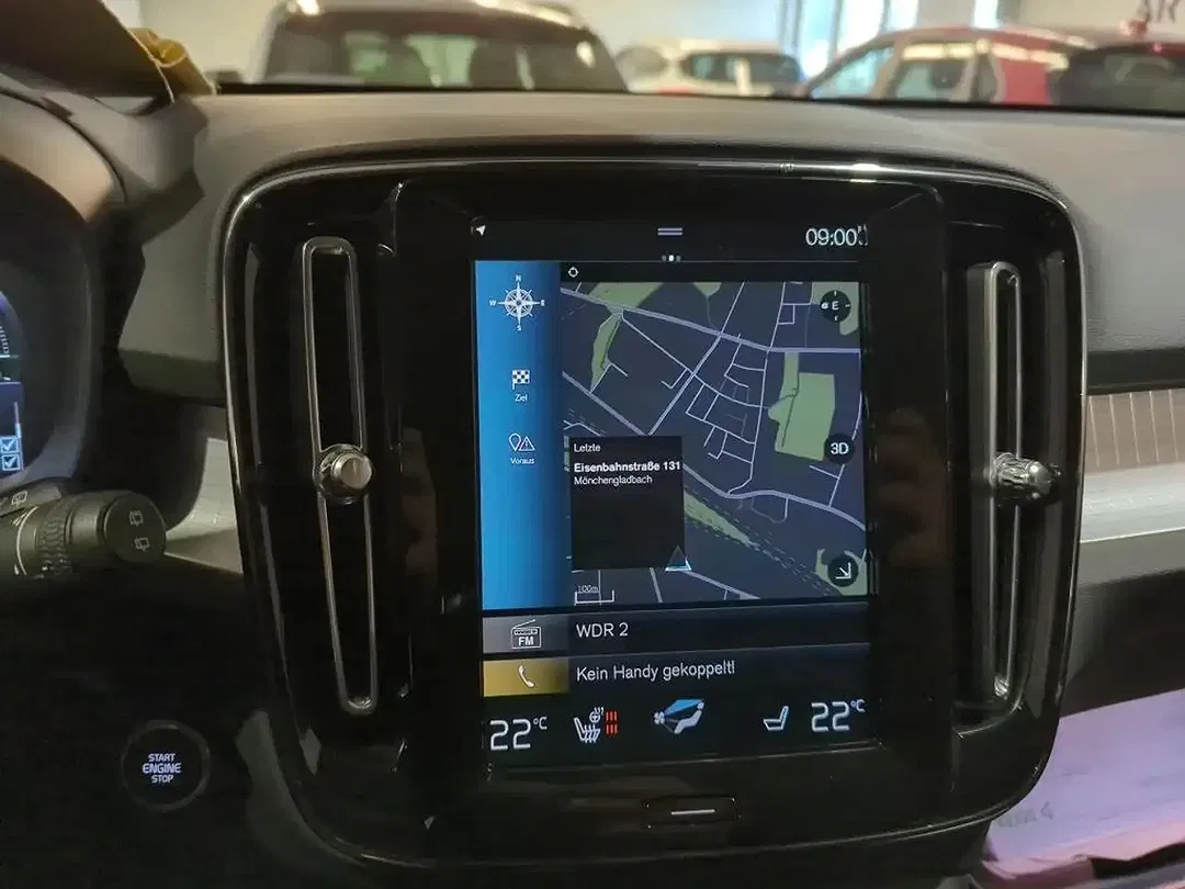 Volvo XC40 - Thumbnail 10