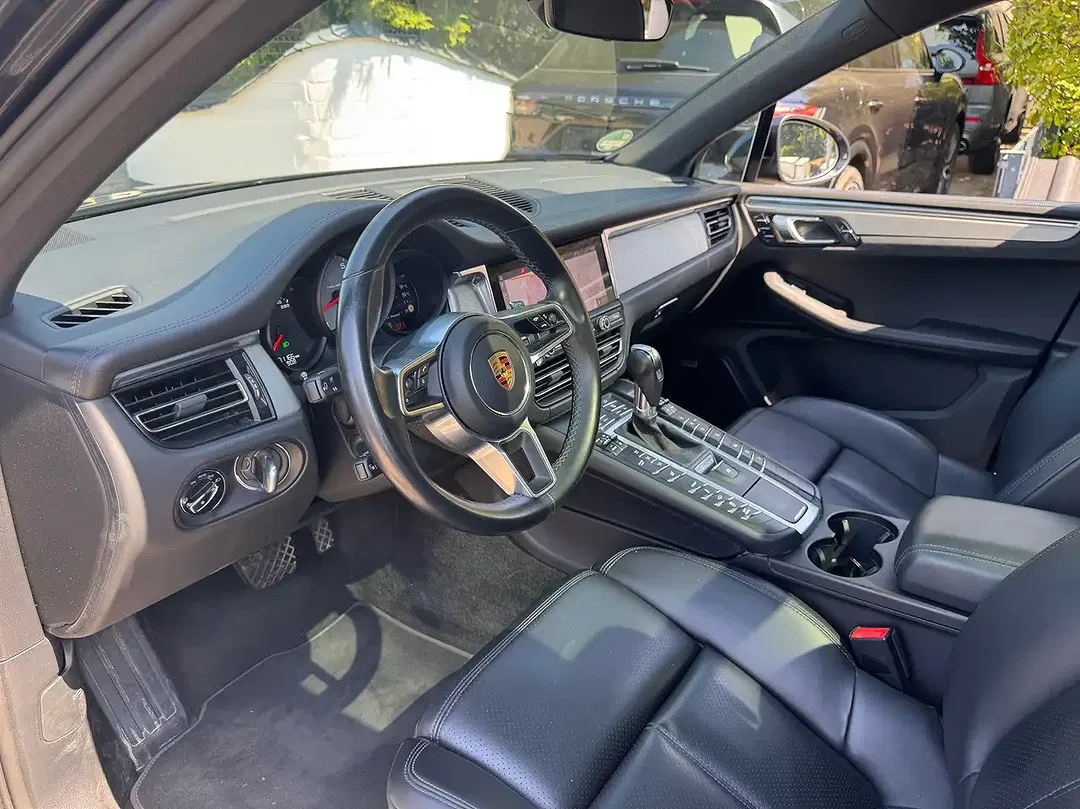 Porsche Macan - Thumbnail 14