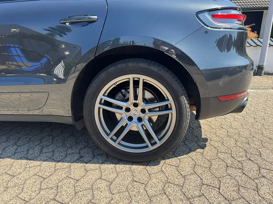Porsche Macan - Thumbnail 7