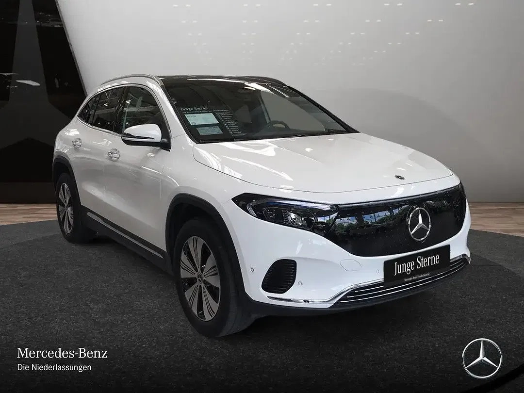 Mercedes-Benz EQA 250 - Thumbnail 4