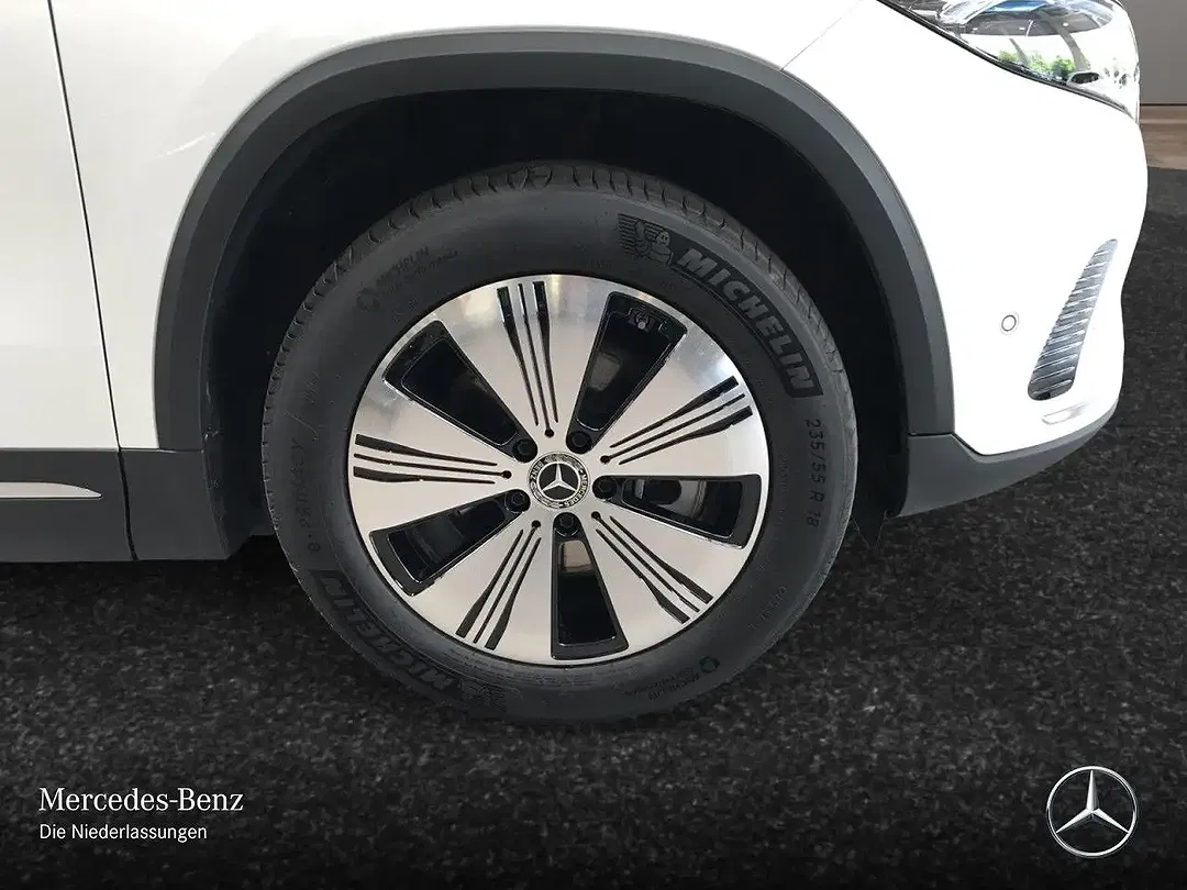 Mercedes-Benz EQA 250 - Thumbnail 5