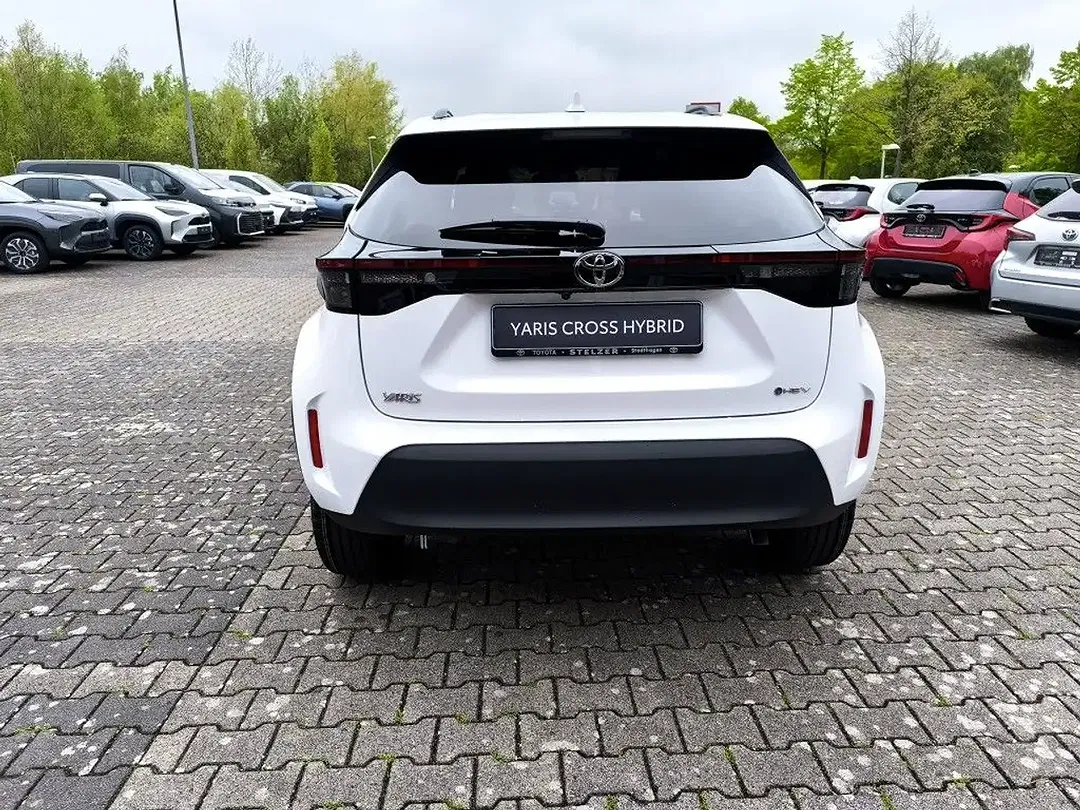 Toyota Yaris Cross - Thumbnail 5
