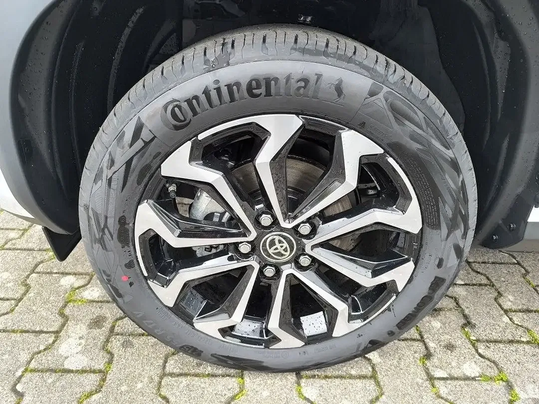 Toyota Yaris Cross - Thumbnail 9