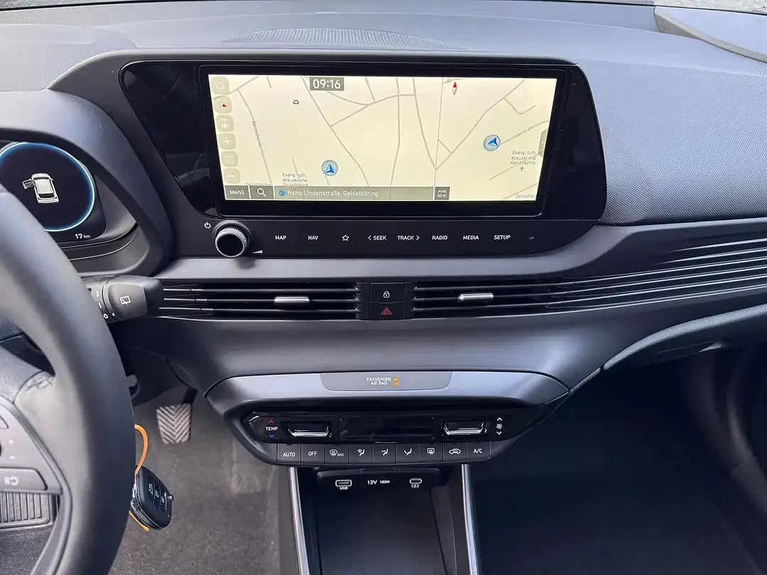 Hyundai i20 - Thumbnail 9