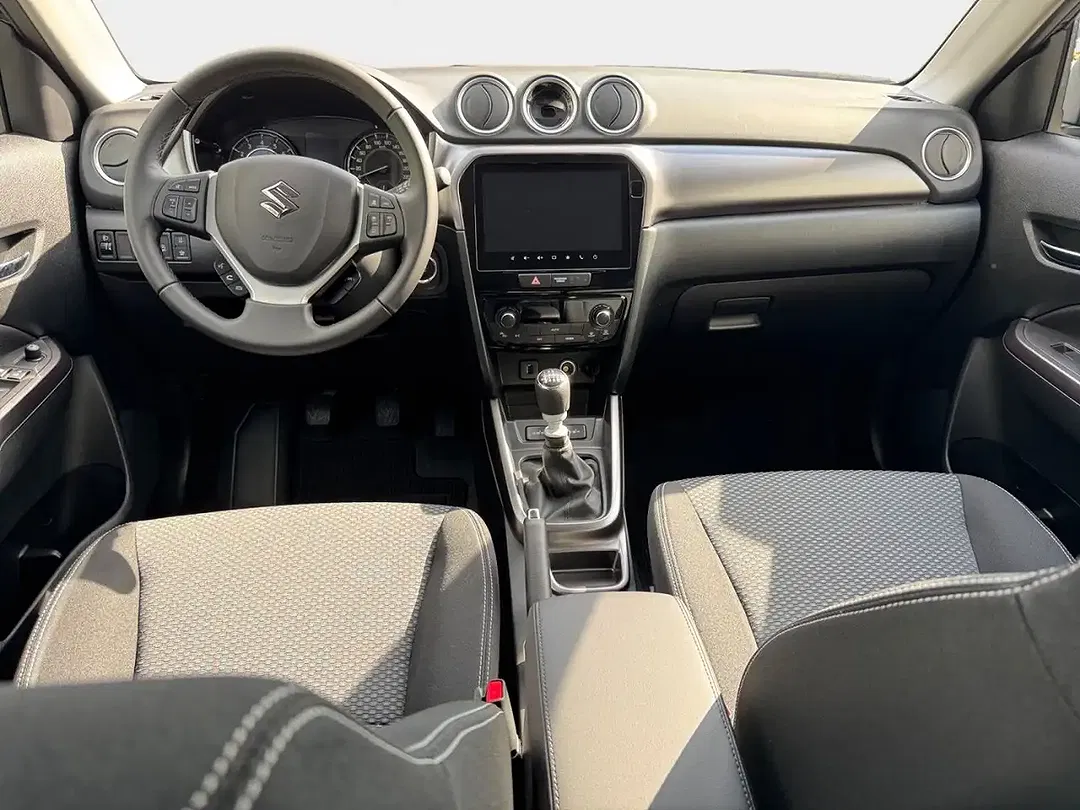 Suzuki Vitara - Thumbnail 5