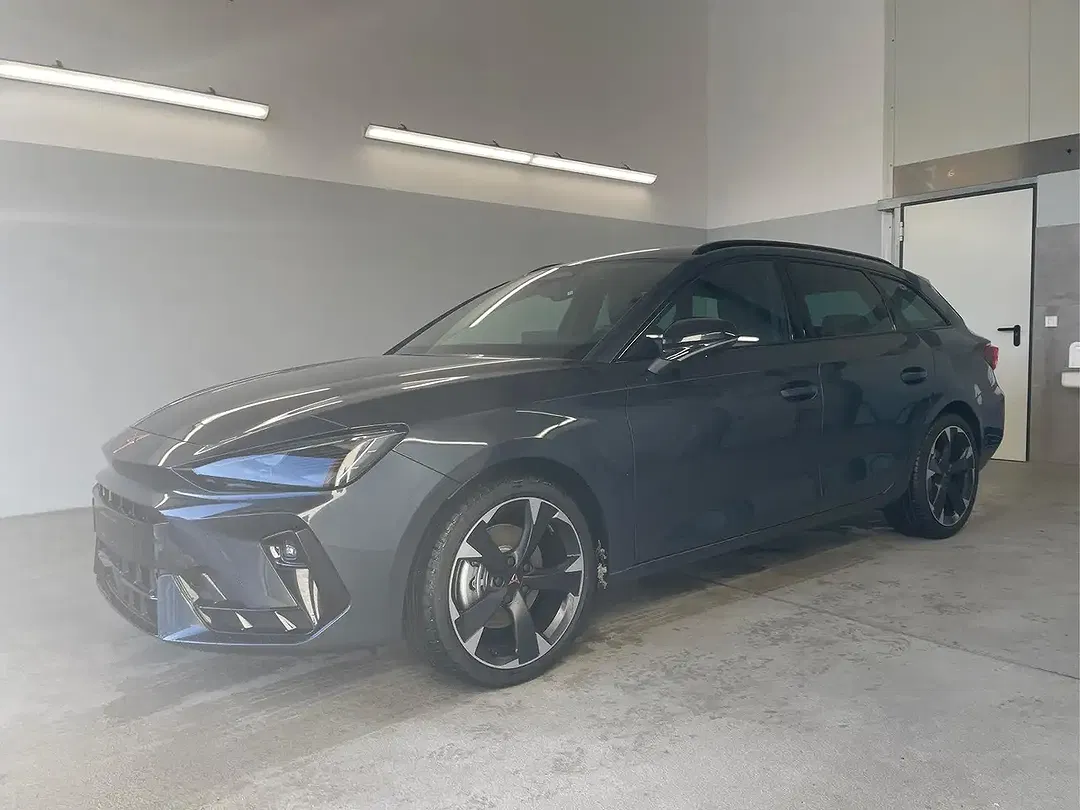 CUPRA Leon - Thumbnail 1