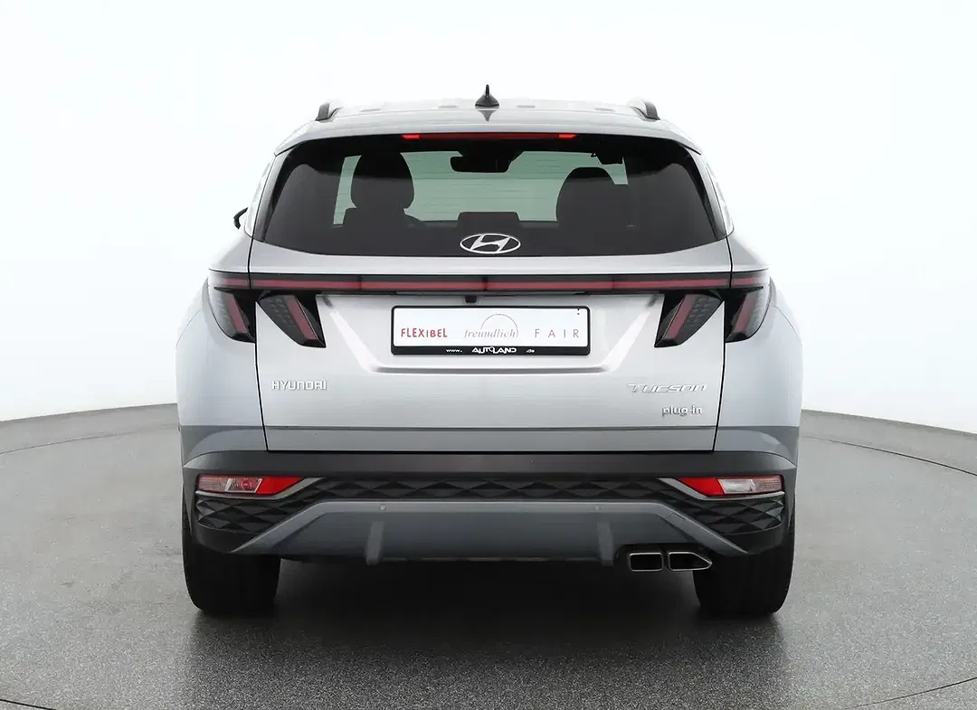 Hyundai TUCSON - Thumbnail 4