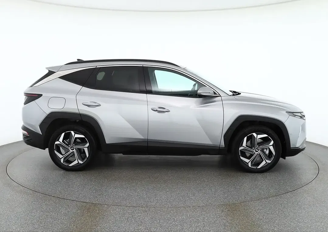 Hyundai TUCSON - Thumbnail 6