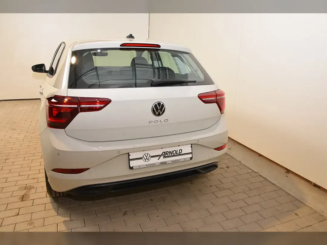 Volkswagen Polo - Thumbnail 4