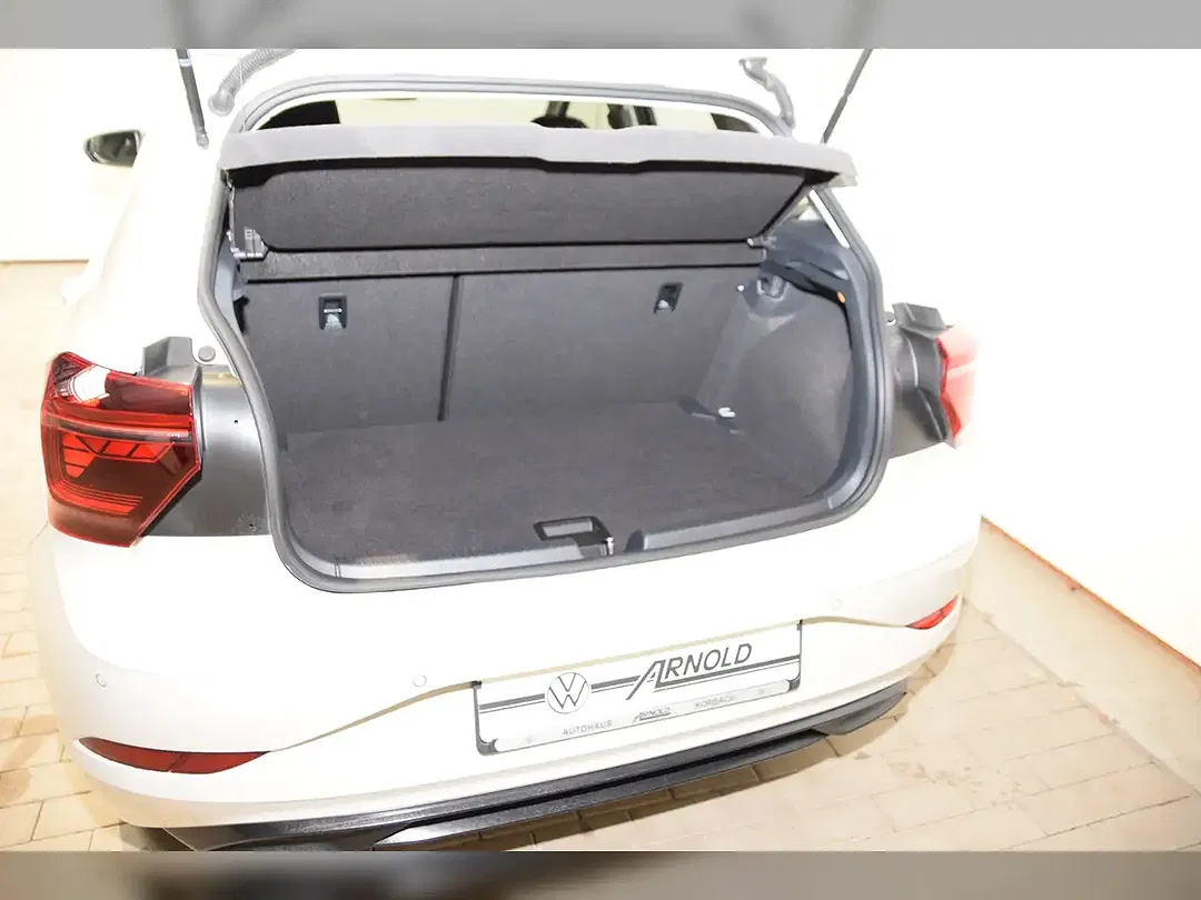 Volkswagen Polo - Thumbnail 7