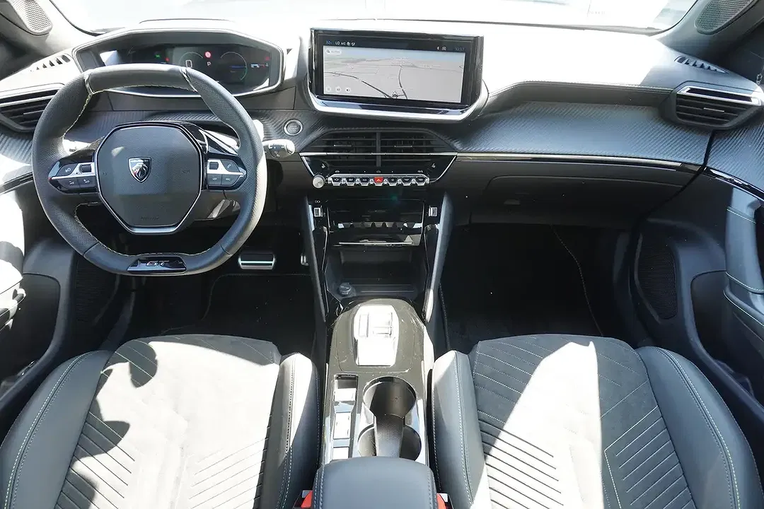 Peugeot 2008 - Thumbnail 17