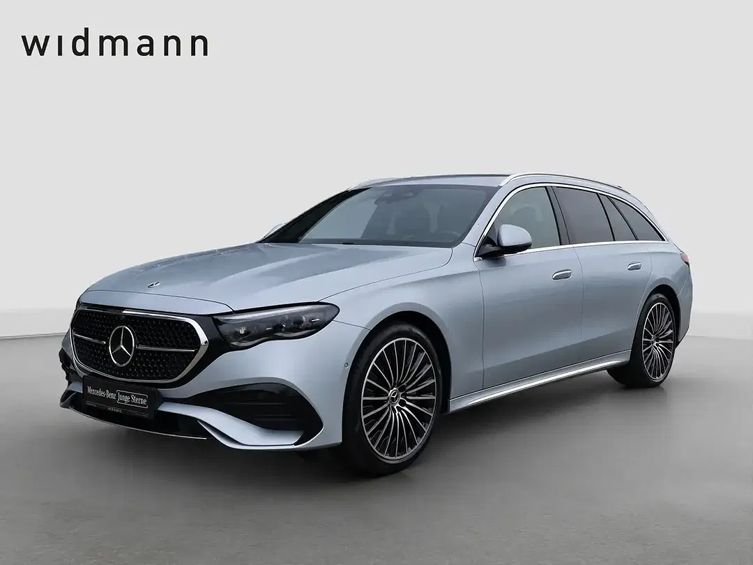 Mercedes-Benz E 220 - Thumbnail 1