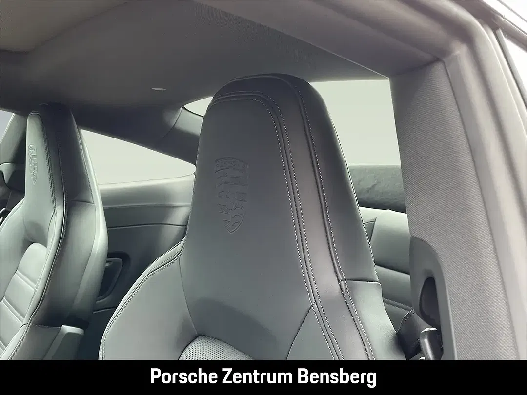 Porsche 911 - Thumbnail 9