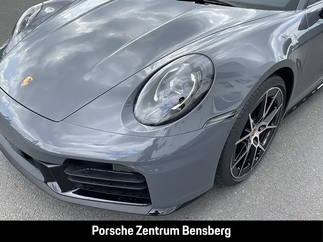 Porsche 911 - Thumbnail 14