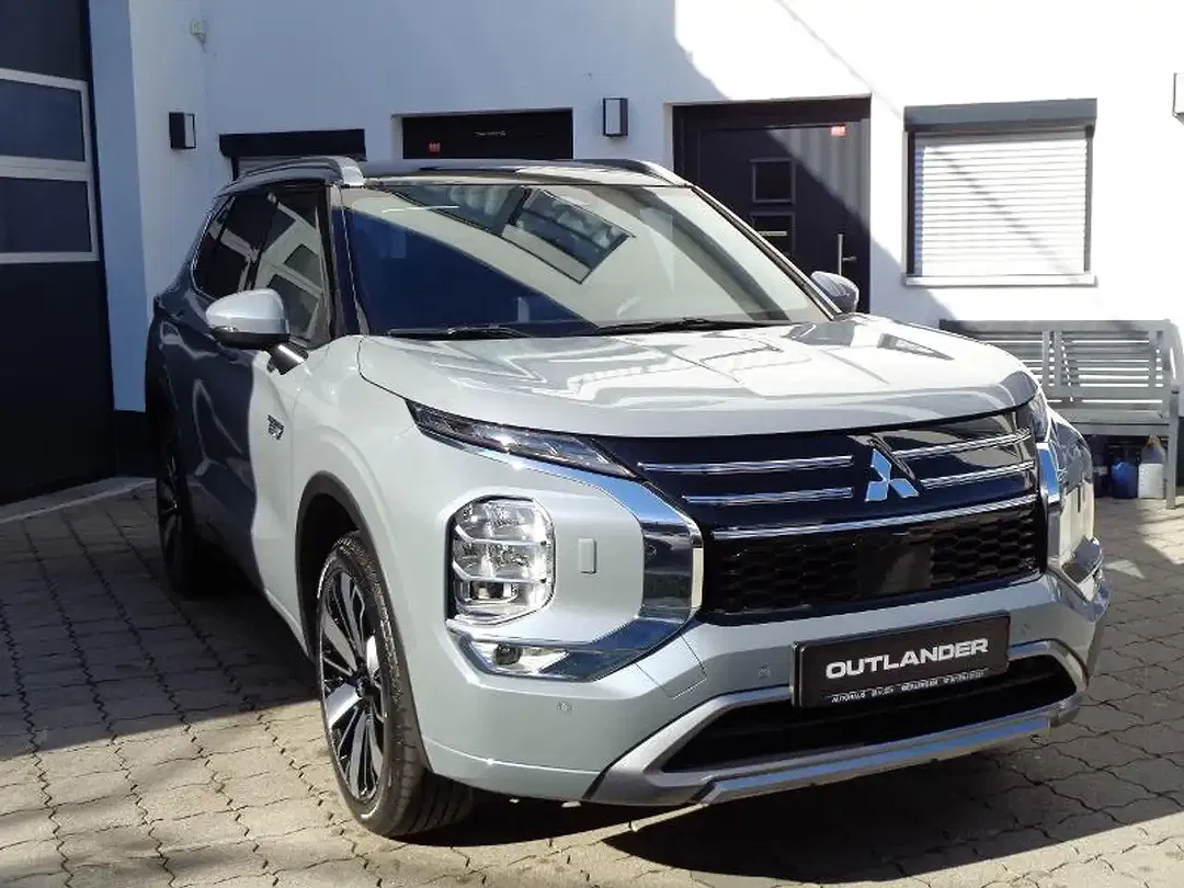 Mitsubishi Outlander 2.4 PHEV Diamant Top - foto 1