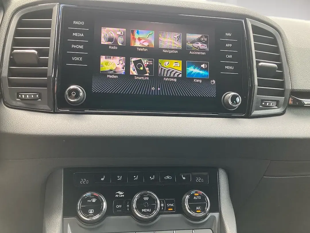Skoda Karoq - Thumbnail 12