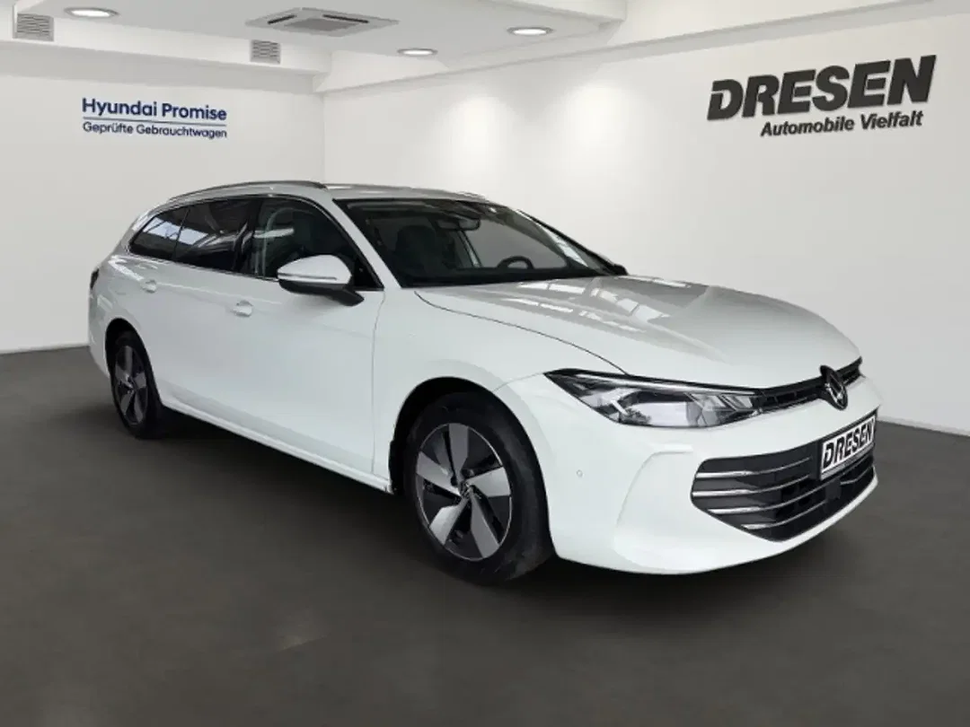 Volkswagen Passat - Afbeelding 1