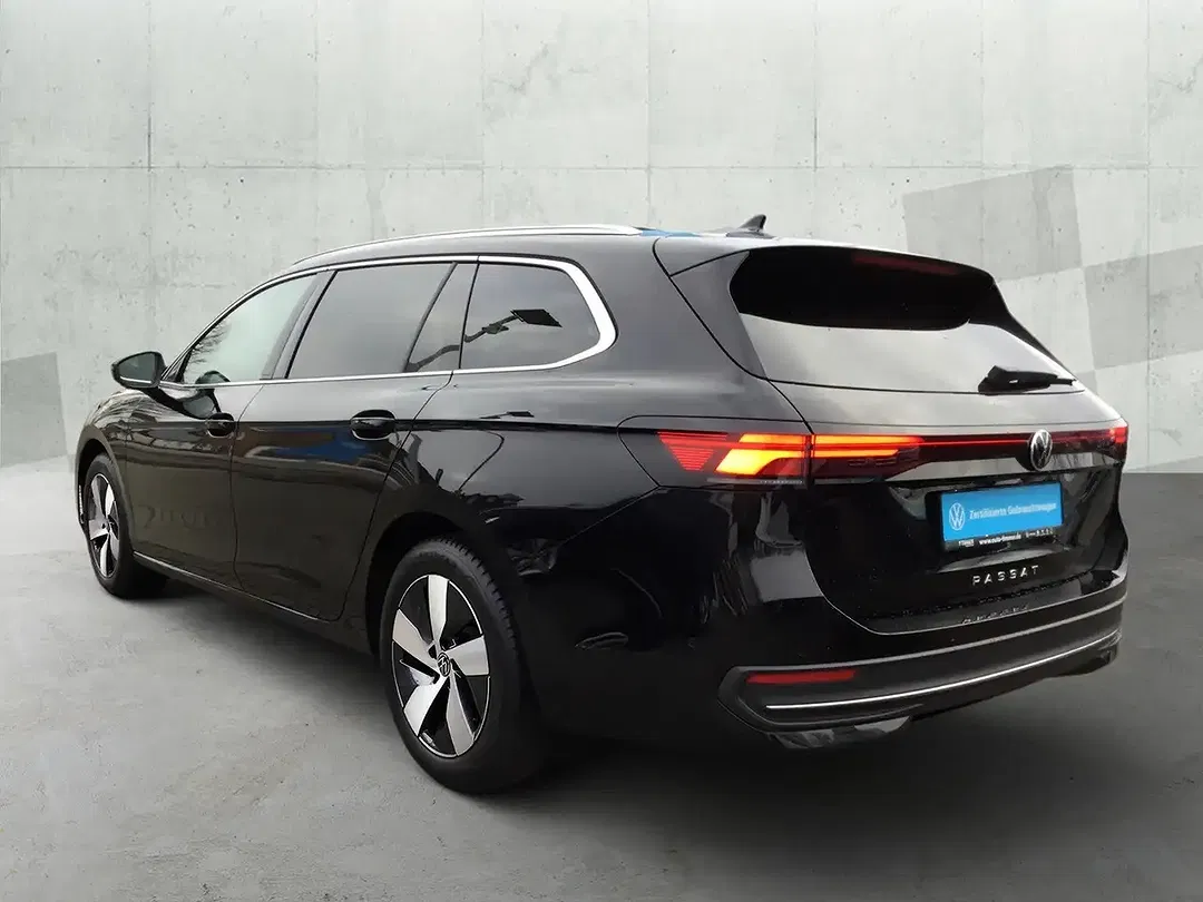 Volkswagen Passat Variant - Thumbnail 4