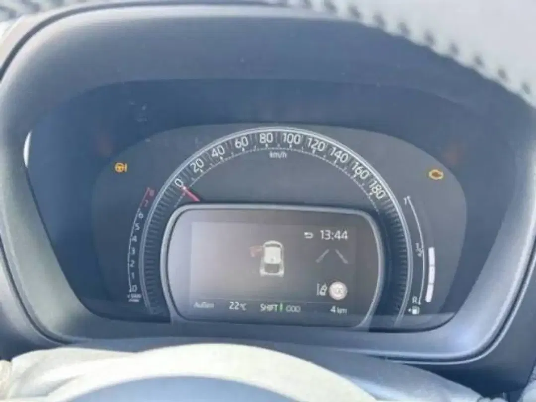 Toyota Aygo X - Thumbnail 13
