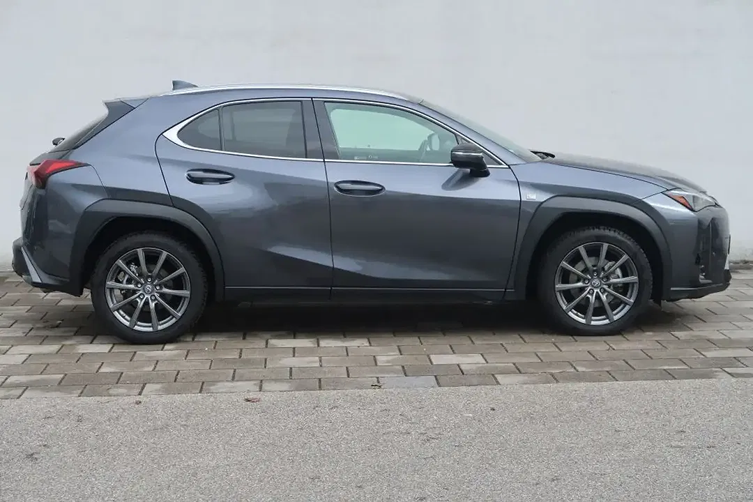Lexus UX 250h - Thumbnail 3