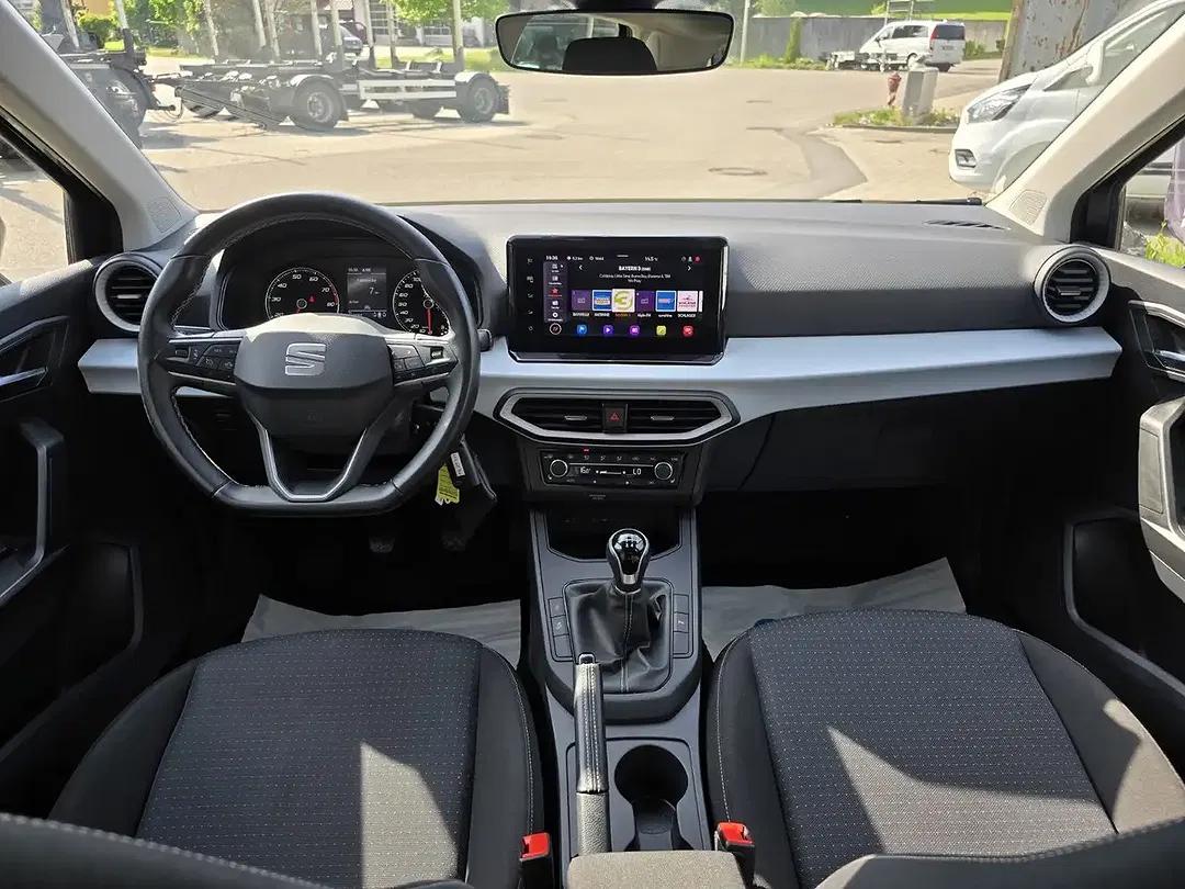 SEAT Ibiza - Thumbnail 9