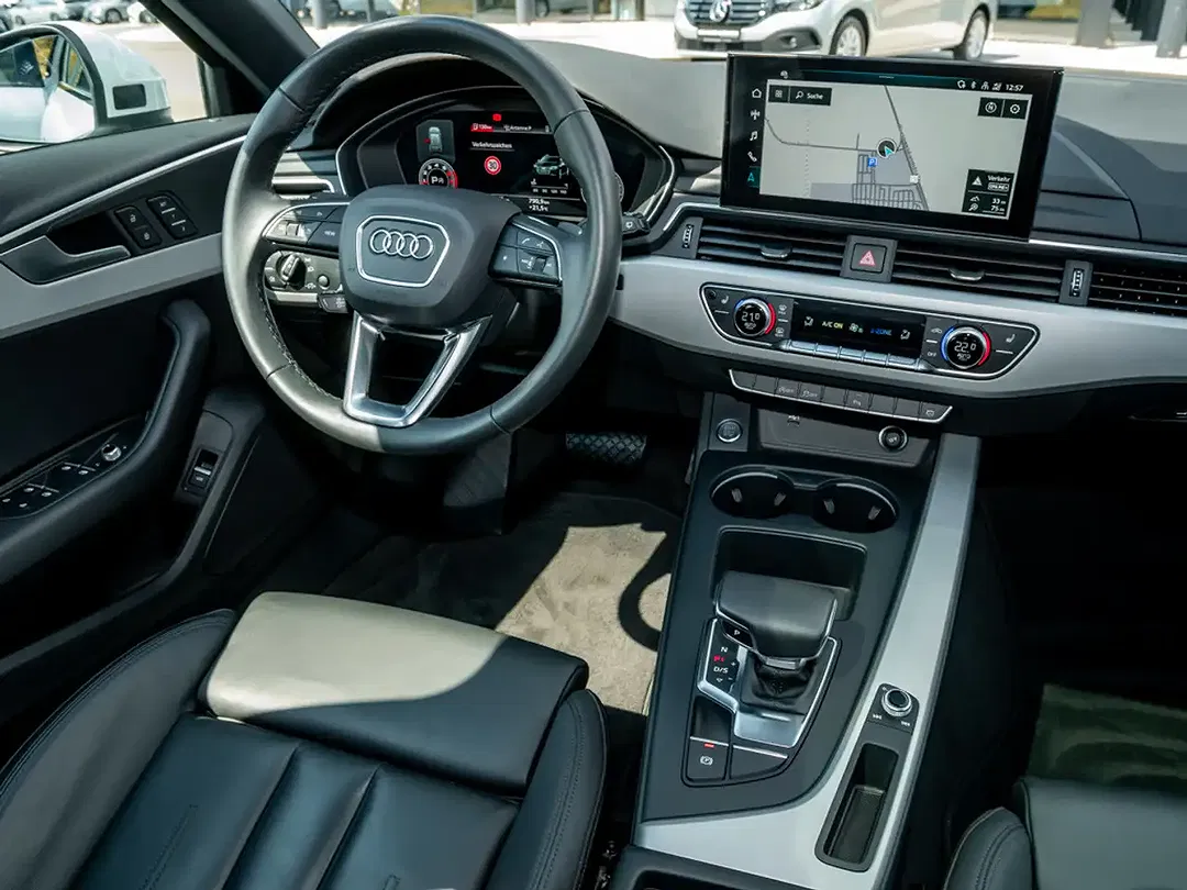 Audi A4 - Thumbnail 9