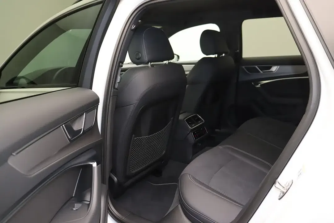 Audi A6 - Thumbnail 11