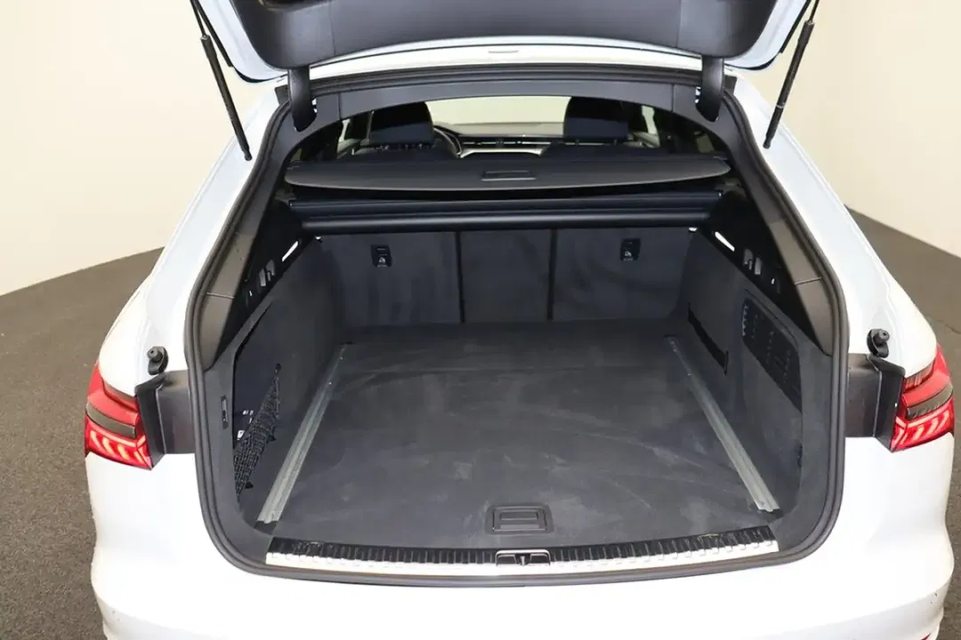 Audi A6 - Thumbnail 12