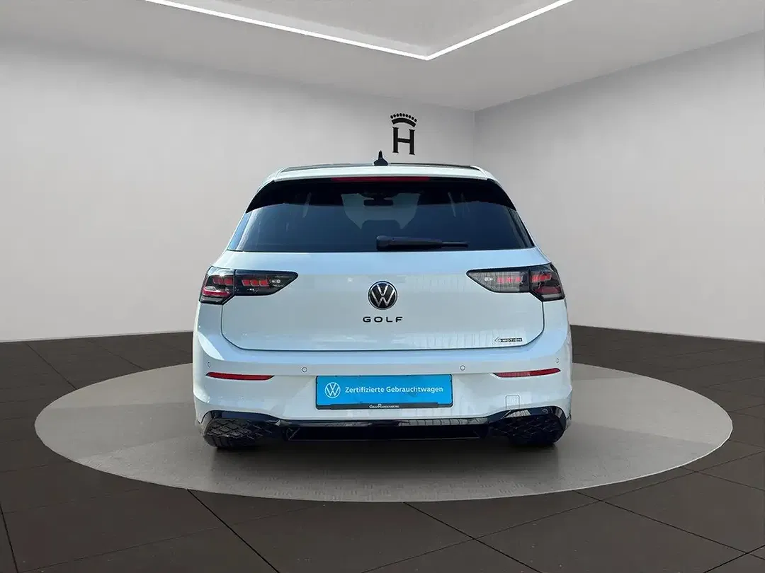 Volkswagen Golf - Thumbnail 3