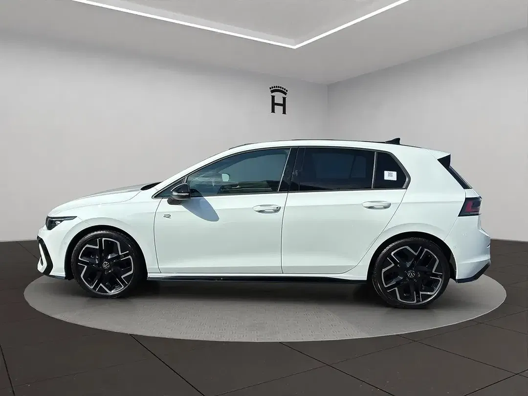 Volkswagen Golf - Thumbnail 4